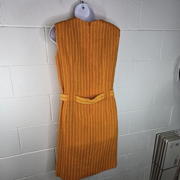 Vtg 1960s Lanz Orange Yellow Striped Sleeveless Mod Dress - Picture 4 of 10
